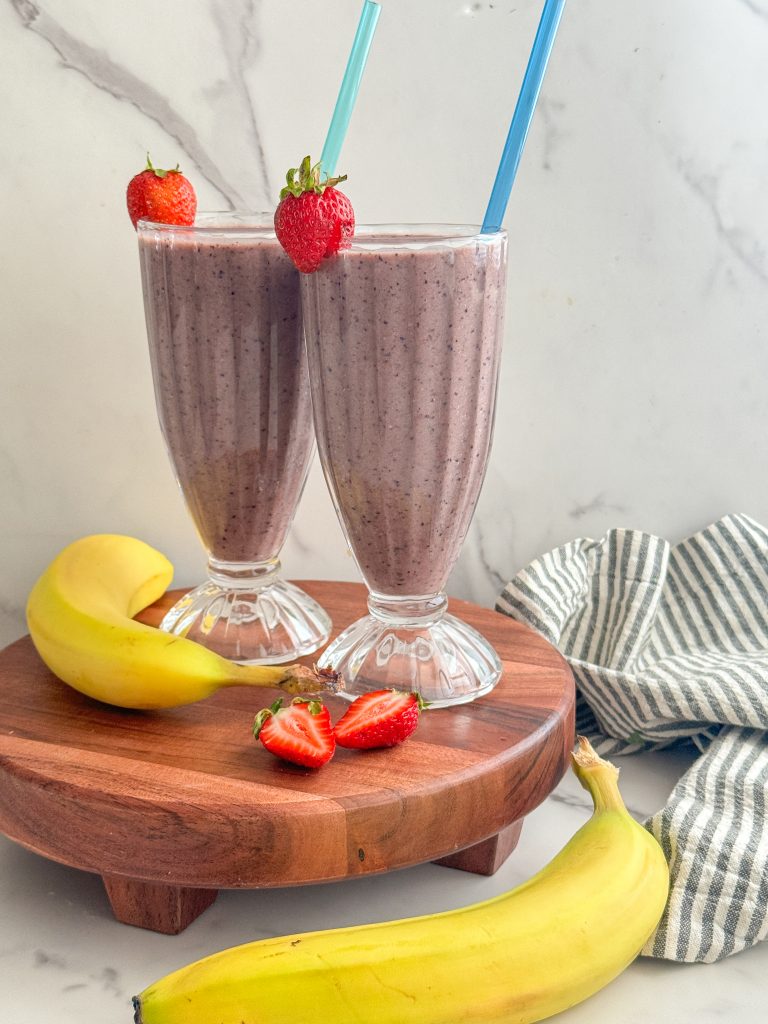 Spinach & Beet Power Smoothie | Cal-Organic Farms